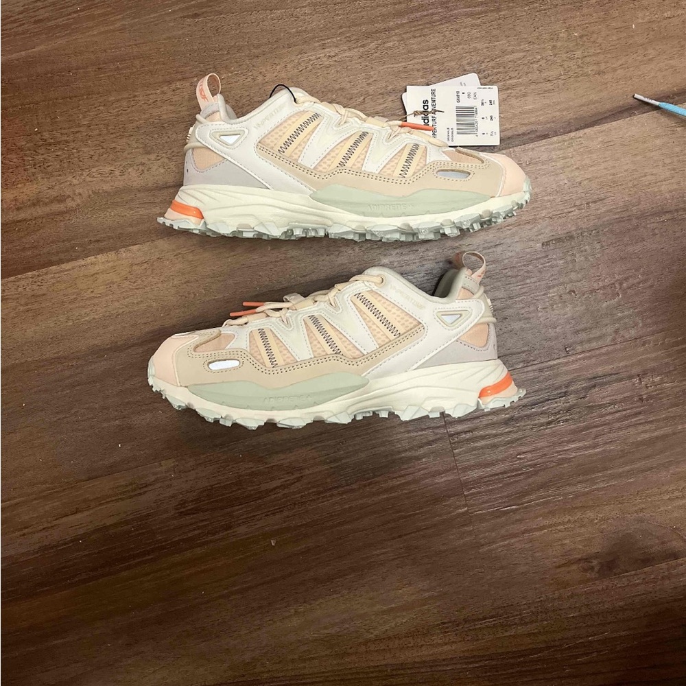 NWT Adidas - Off White Hyperturf Adventure Beige and Orange Sneakers